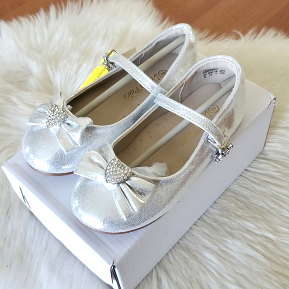 NIB Dream Pairs Angel mary jane dress shoes sz 8M toddler